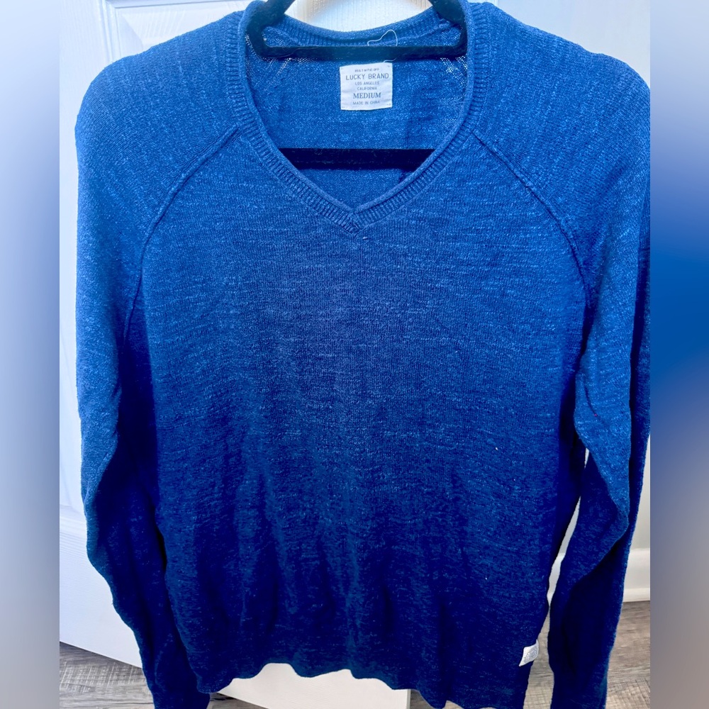 Lucky 🍀 Brand V-neck sweater-Medium -Royal Blue